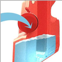 Load image into Gallery viewer, FlexMaster 7.5 Ft. Plastic Expandable Barricade
